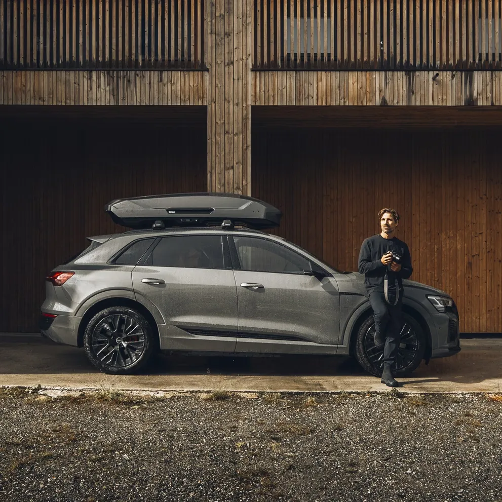 Thule Motion 3 L – Titan Glossy