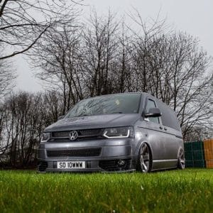 Headlights V2 Black – Sequential Indicator | VW Transporter T5.1