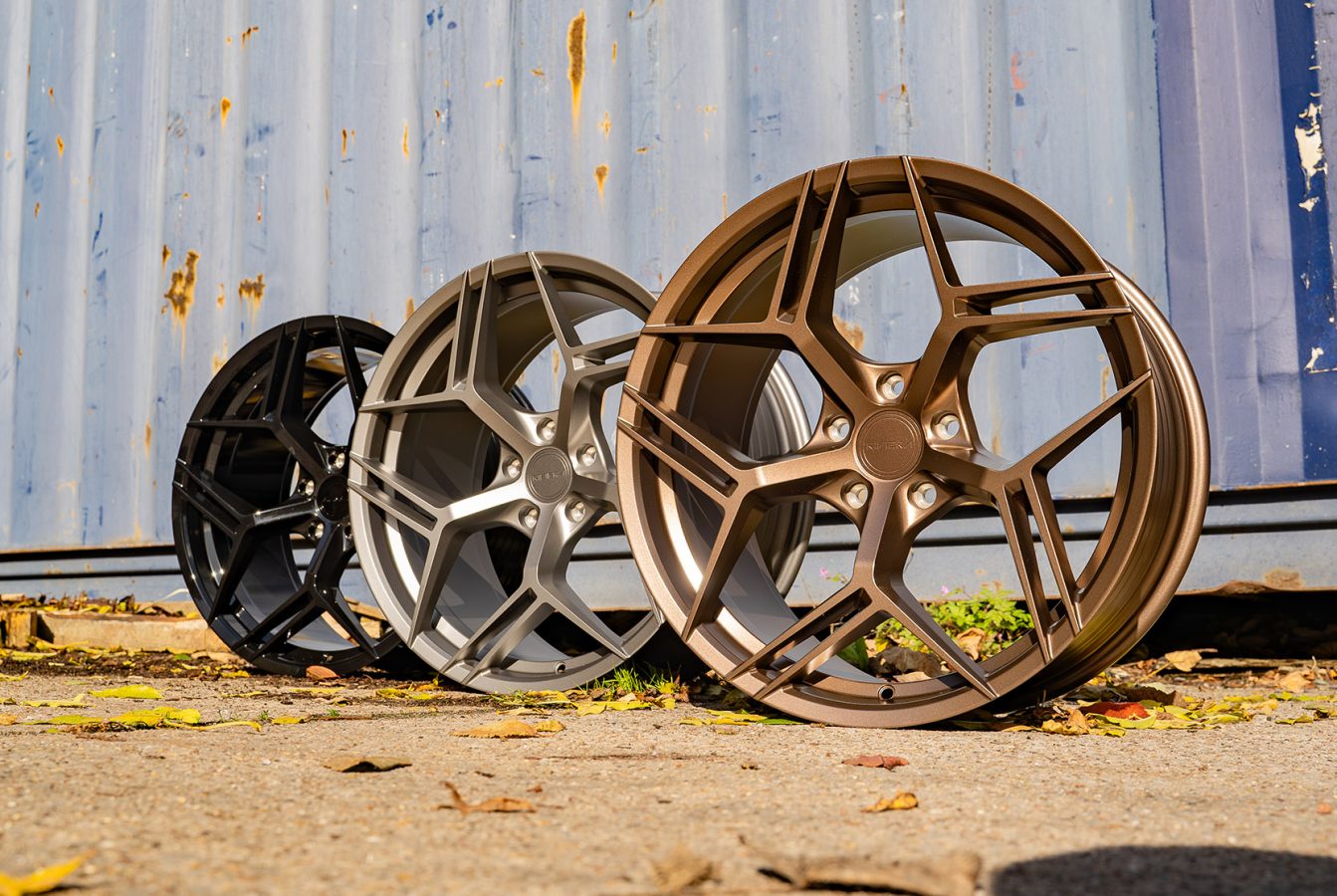Riviera RF12 – Matt Bronze