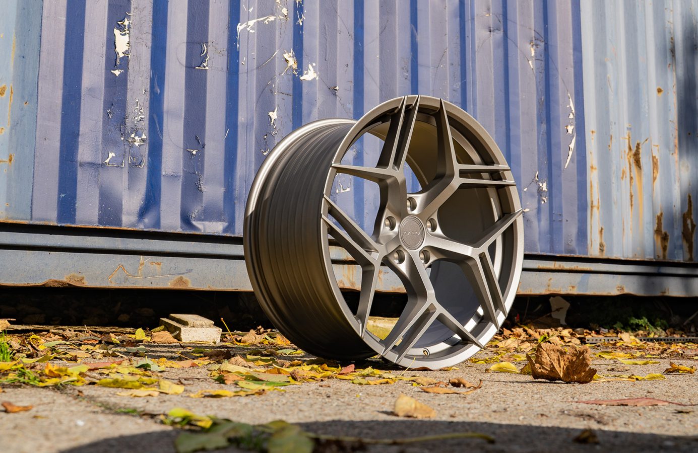 Riviera RF12 – Matt Bronze