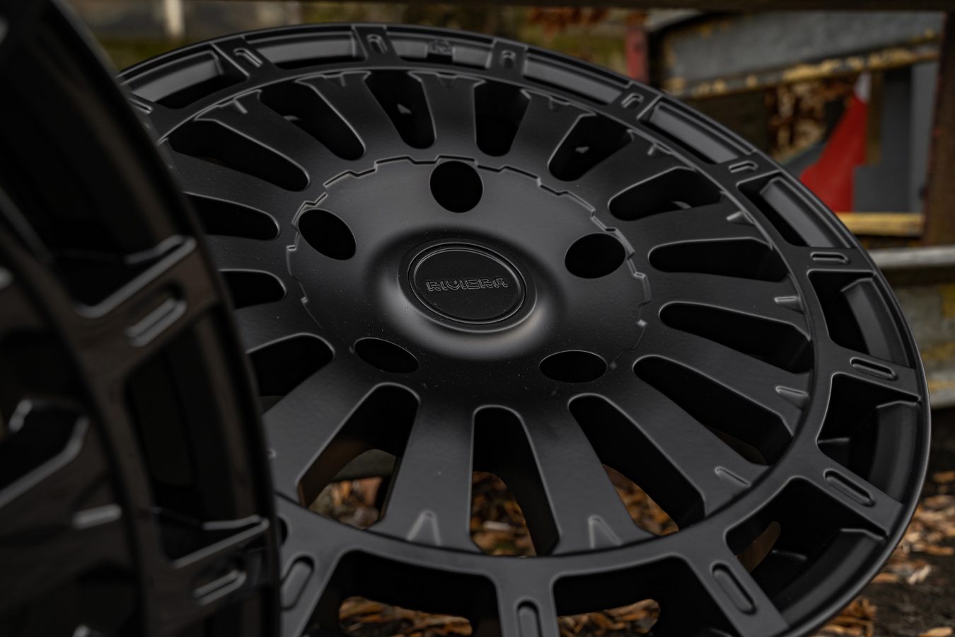 Riviera RXS5 – Satin Black