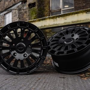 Riviera RXS5 – Gloss Black