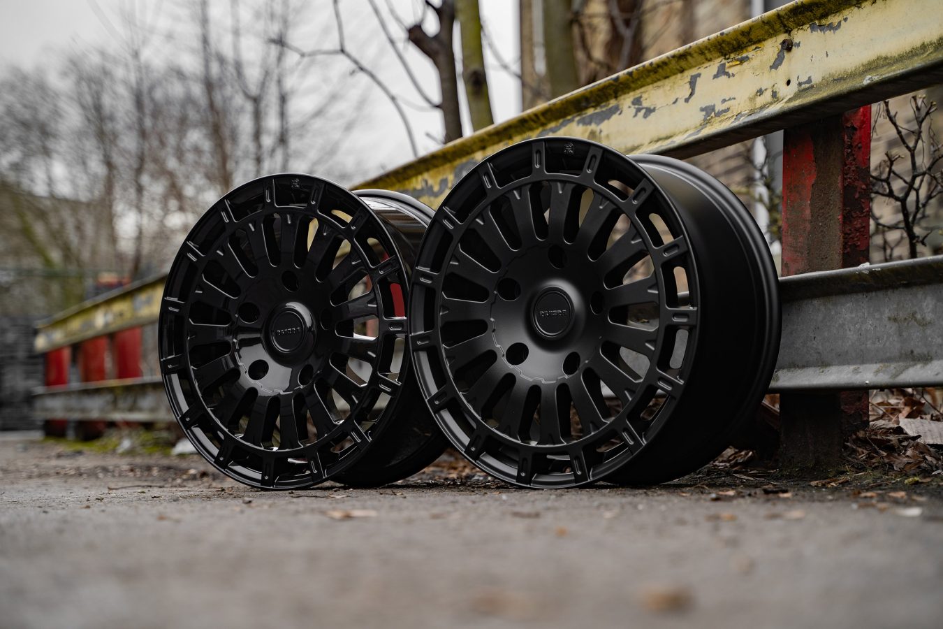Riviera RXS5 – Satin Black