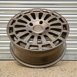 Riviera RXS5 – Bronze